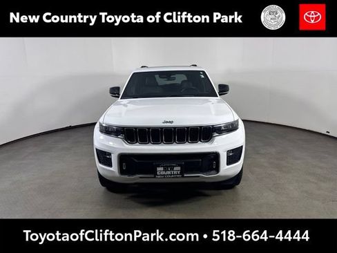 Used 2022 Jeep Grand Cherokee Overland AWD/4WD image 8