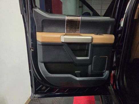 Used 2022 Ford F250 Lariat w/ Lariat Ultimate Package image 36