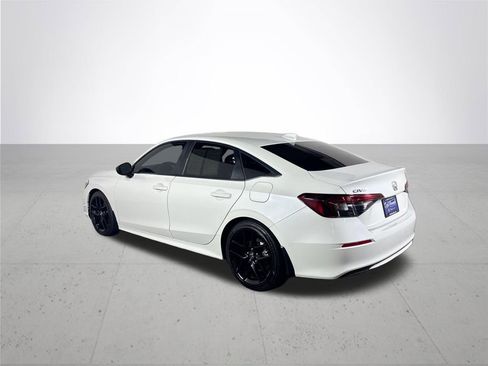 Certified 2025 Honda Civic Sport image 9