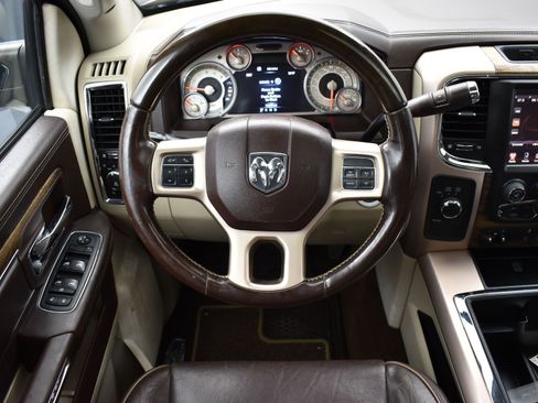 Used 2014 RAM 2500 Longhorn image 25