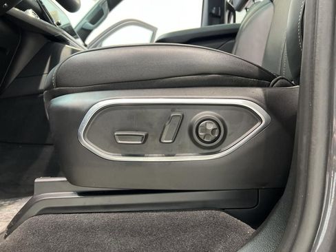 New 2024 Jeep Wagoneer 4WD w/ Premium Group I image 15