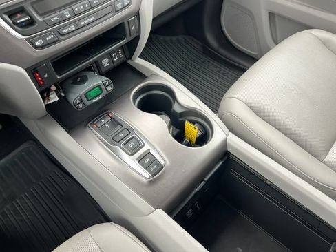 Used 2023 Honda Ridgeline RTL image 25