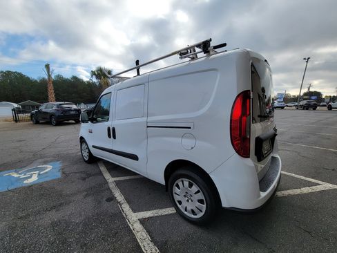 Used 2021 RAM ProMaster City Tradesman SLT image 9