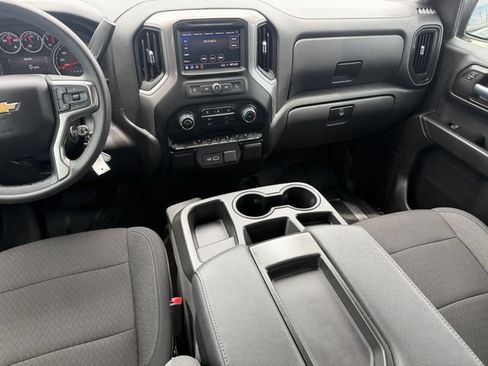 Used 2022 Chevrolet Silverado 1500 Custom w/ Safety Confidence Package RWD image 18