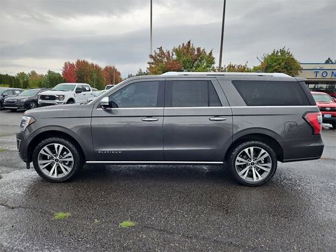 Used 2021 Ford Expedition Max Platinum image 2