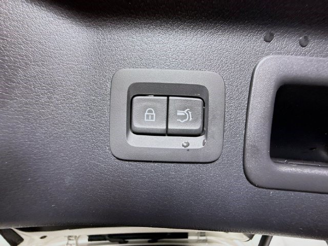 Used 2025 MAZDA CX-70 Plug-In Hybrid w/ Premium Pkg AWD/4WD image 42