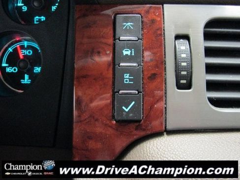 Used 2013 Chevrolet Tahoe LTZ image 35