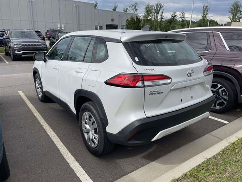 Used 2022 Toyota Corolla Cross L FWD image 3