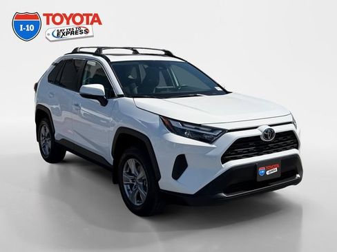 Certified 2025 Toyota RAV4 XLE w/ Convenience Package FWD image 7