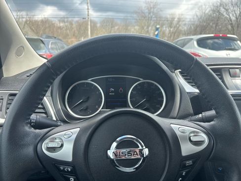 Used 2019 Nissan Sentra SV image 29