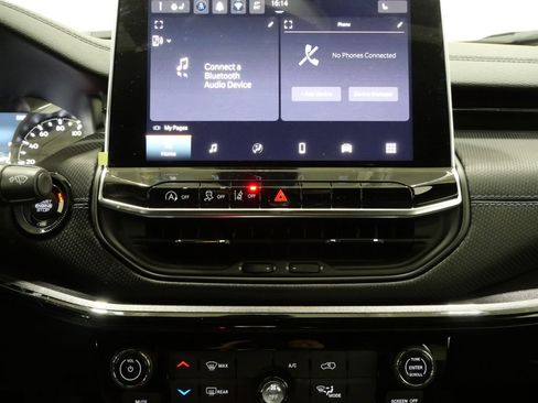 New 2026 Jeep Compass Latitude image 20