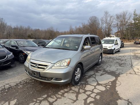 Used 2005 Honda Odyssey EX-L image 2