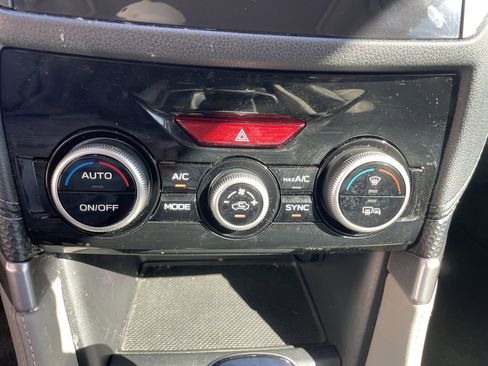 Certified 2023 Subaru Forester Limited image 22