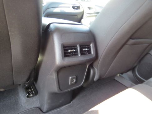 Used 2024 Chevrolet Equinox LT AWD/4WD image 14