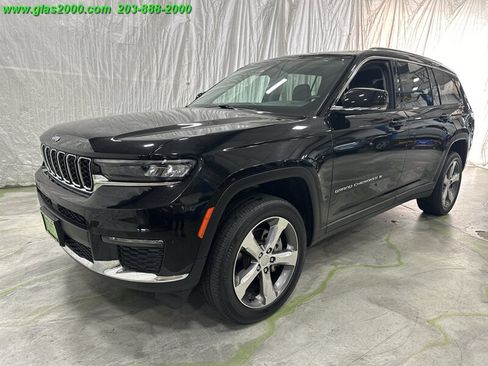 Used 2022 Jeep Grand Cherokee L Limited AWD/4WD image 1