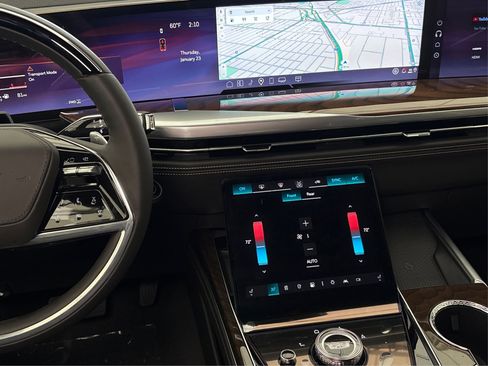 New 2025 Cadillac Escalade Sport Platinum image 14