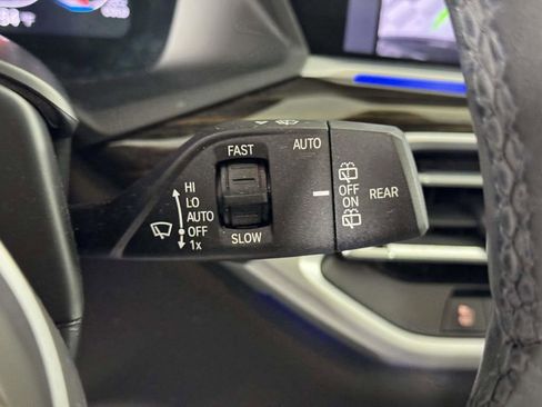 Used 2020 BMW X7 xDrive40i w/ M Sport Package image 24