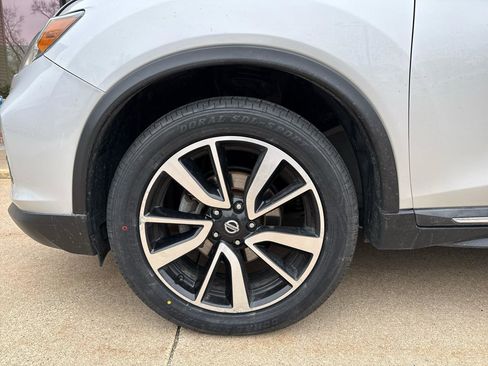 Used 2019 Nissan Rogue SL image 22