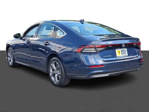 Certified 2024 Honda Accord EX image 4