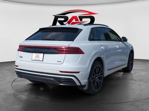 Used 2021 Audi Q8 Premium Plus w/ Premium Plus Package AWD/4WD image 3