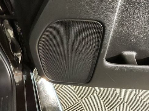 Used 2018 GMC Sierra 1500 SLE w/ SLE Value Package AWD/4WD image 35