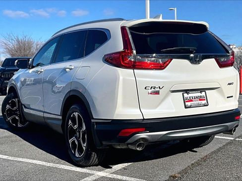 Used 2018 Honda CR-V Touring image 11