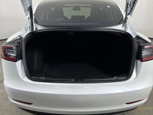 Used 2022 Tesla Model 3 Long Range image 13