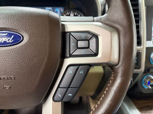 Used 2018 Ford F150 Lariat w/ Equipment Group 502A Luxury image 33