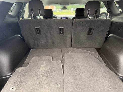 Used 2019 Chevrolet Blazer LT FWD image 10