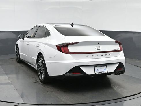 Used 2023 Hyundai Sonata Limited w/ Preferred Accessory Package image 5