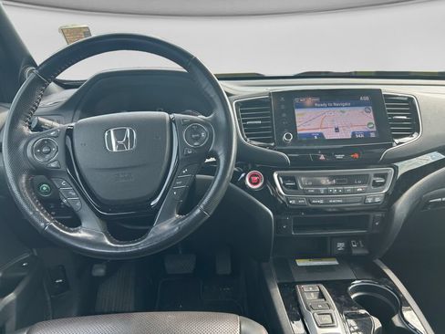 Used 2023 Honda Ridgeline Black Edition image 13