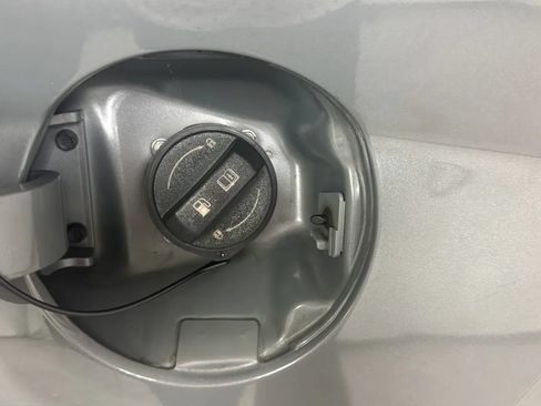 Used 2022 Hyundai Venue SEL w/ Cargo Package FWD image 30