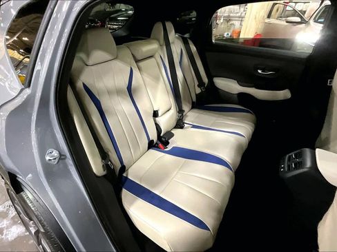 Used 2025 Acura ADX A-Spec image 18