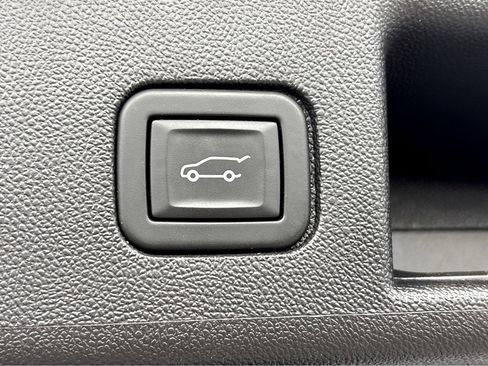 Certified 2024 Chevrolet Equinox LT image 29