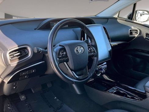 Used 2022 Toyota Prius Prime XLE FWD image 15