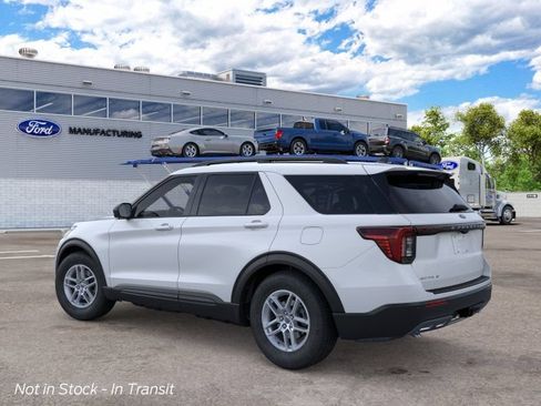 New 2026 Ford Explorer Active w/ Active Comfort Package RWD image 5