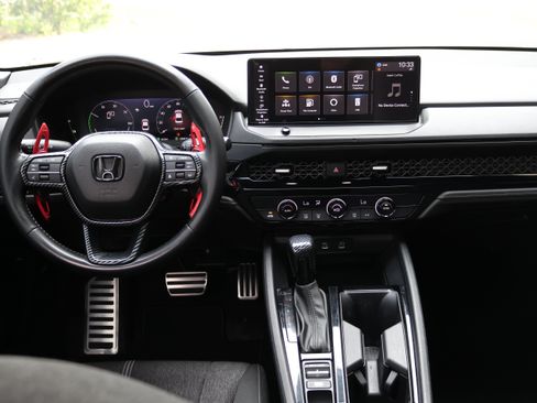 Used 2024 Honda Accord Sport image 28