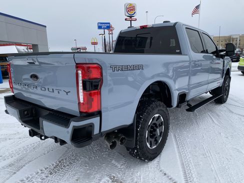 Used 2024 Ford F350 Lariat w/ Lariat Ultimate Package image 9