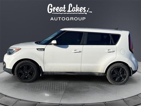 Used 2019 Kia Soul image 2
