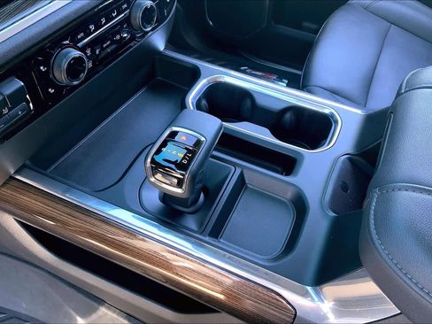 Used 2025 Chevrolet Silverado 1500 LT Trail Boss w/ Dark Appearance Package image 17