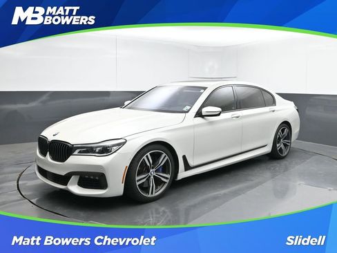 Used 2018 BMW 750i 750i 4D Sedan image 1