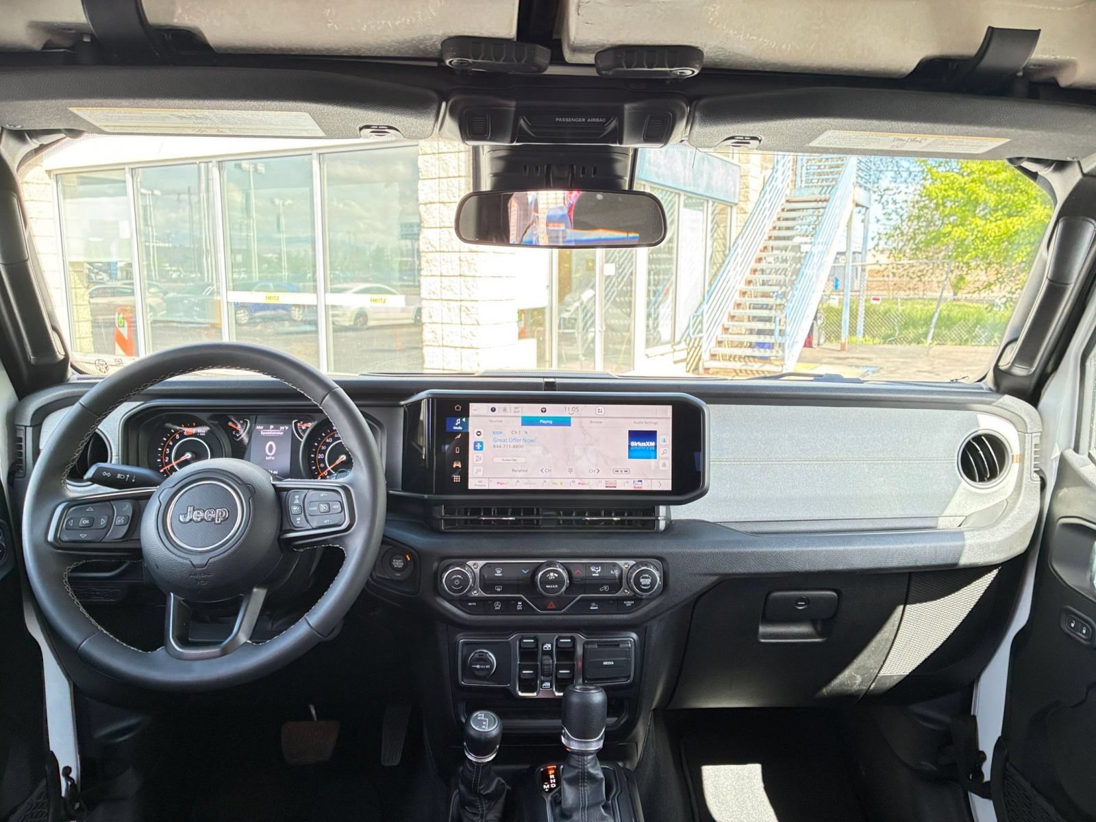 Used 2025 Jeep Wrangler Unlimited Sport AWD/4WD image 31