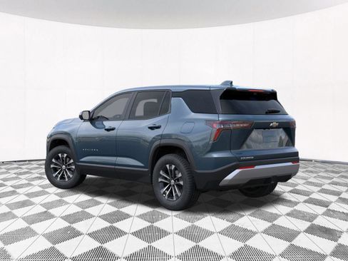 New 2026 Chevrolet Equinox LT w/ Safety and Technology Package FWD image 7