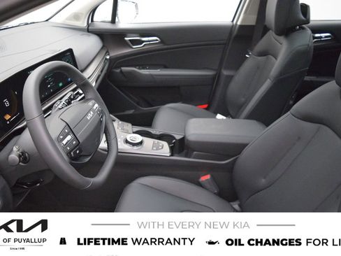 New 2026 Kia Sportage EX image 10