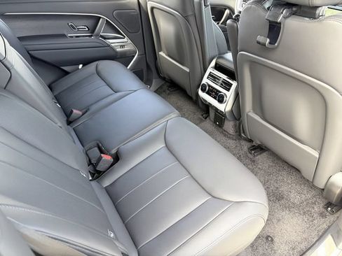 New 2026 Land Rover Range Rover SE AWD/4WD image 13