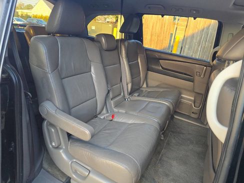 Used 2011 Honda Odyssey EX-L image 11