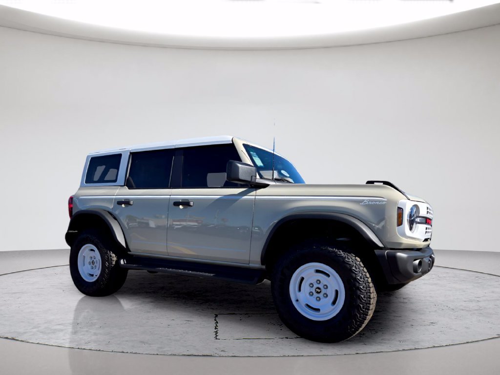 New 2026 Ford Bronco Heritage Edition AWD/4WD image 2