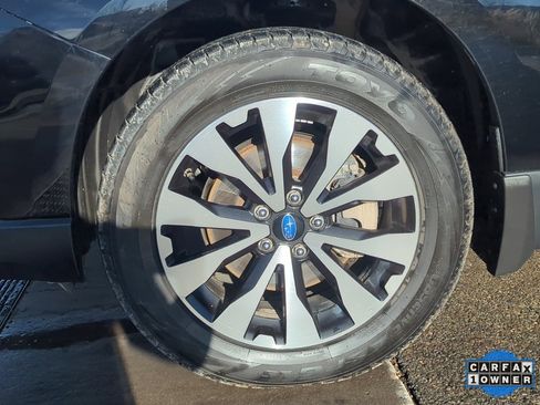 Used 2017 Subaru Outback 3.6R Limited image 13