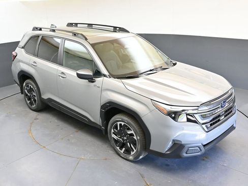 New 2026 Subaru Forester Premium AWD/4WD image 39