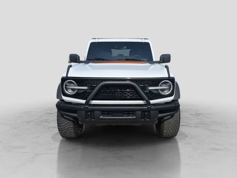 Used 2024 Ford Bronco Badlands AWD/4WD image 3